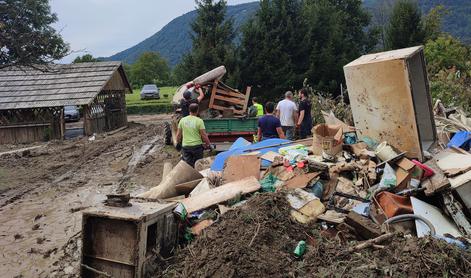 Gasilec s tresočim glasom: Dotakne se te do srca #foto