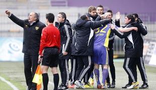 Maribor z dvakrat 4:2 v finale