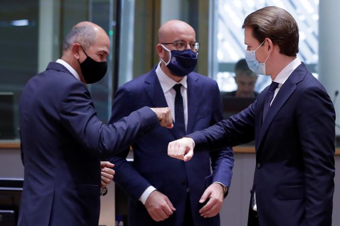 Janez Janša, Charles Michel in Sebastian Kurz | Slovenski premier Janez Janša, predsednik Evropskega sveta Charles Michel in avstrijski kancler Sebastian Kurz ob začetku vrha v Bruslju. | Foto Reuters