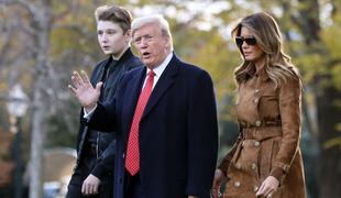 Barron Trump pri 13 letih že višji od 190 centimetrov? #video