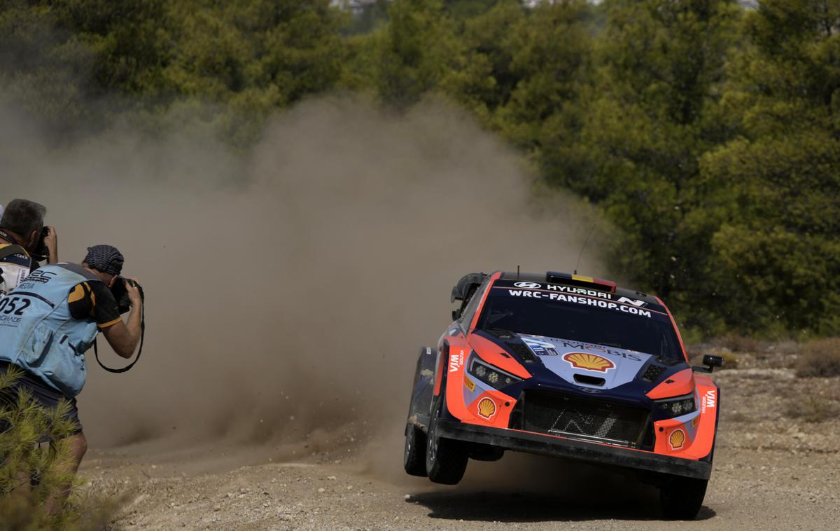 reli Akropolis Thierry Neuville Hyundai | Thierry Neuville je an dobri poti do druge zmage sezone, s katero bi okrepil vodstvo v skupnem seštevku. | Foto Guliverimage