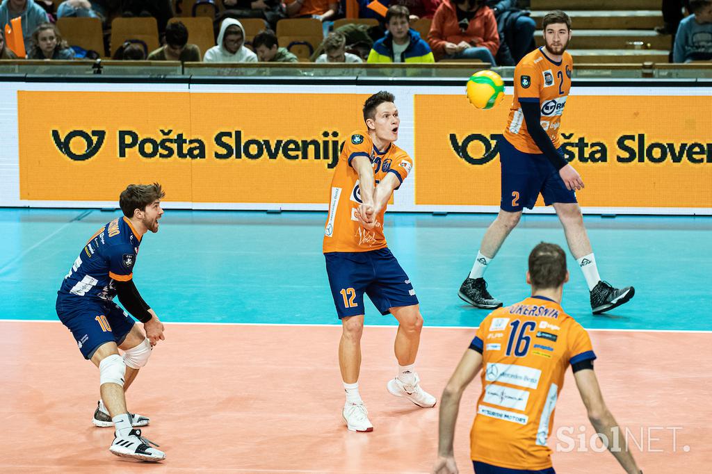 ACH Volley Kuzbass Kemerovo