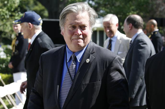 Steve Bannon | Bannon je potrdil, da je bil Stone pripravljen pomagati Trumpovi kampanji tako, da bi bil točka za komunikacijo z WikiLeaksom.  | Foto Reuters