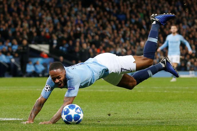 Raheem Sterling | Raheem Sterling je na tekmi v Manchestru zakuhal kontroverzno najstrožjo kazen. | Foto Reuters