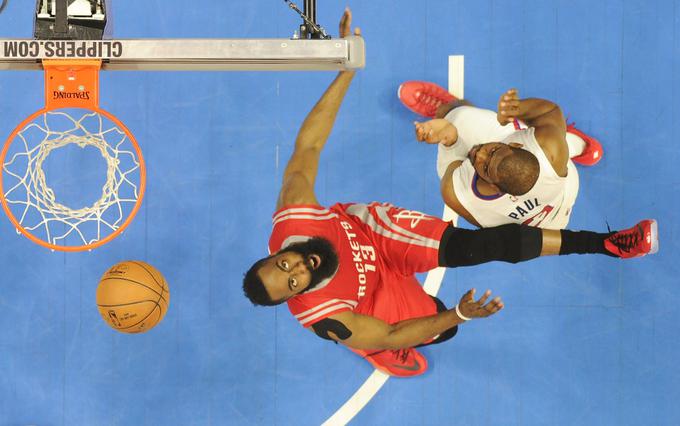 Chris Paul in James Harden bosta združila moči v Houstonu. | Foto: Reuters