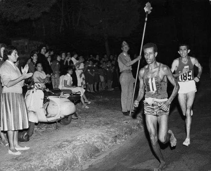 Abebe Bikila in Maročan Rhadi Ben Abdesselam | Foto: Getty Images