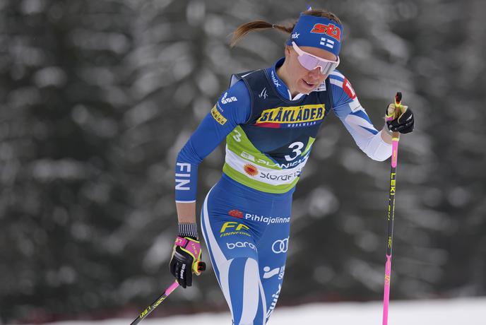 Niskanenova premočna v klasiki, Slovenki brez točk