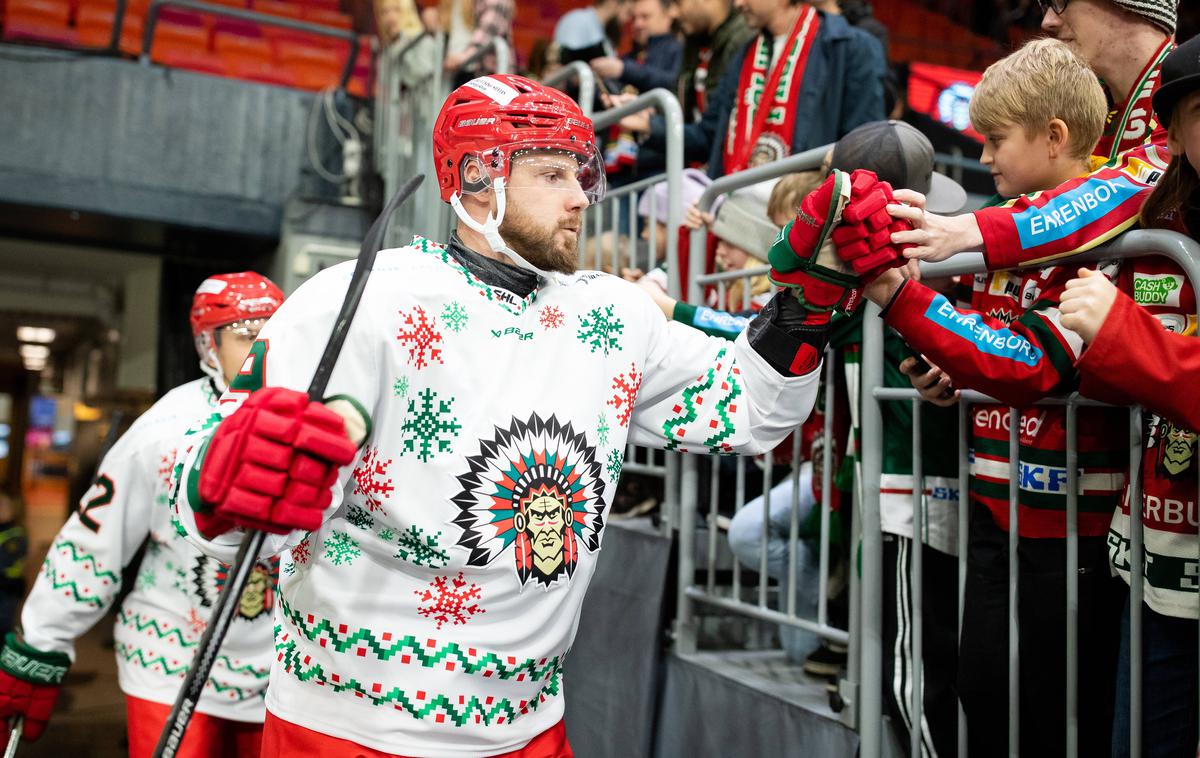 Jan Muršak | Jan Muršak, ki je zadnje tri sezone igral med švedsko elito (liga SHL), bi lahko v prihodnje igral na Koroškem.  | Foto Guliverimage