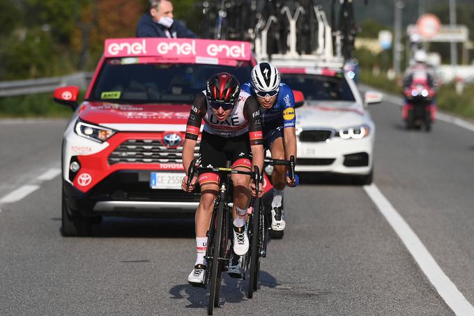 Vedel je, da ga bo Fausto Masnada ujel na tehničnem spustu, ni pa pričakoval, da Italijan nato ne bo sodeloval v begu. | Foto: Guliverimage/Vladimir Fedorenko