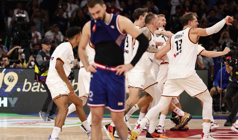 Nemci so jo zagodli Srbom, Schröder MVP tekmovanja