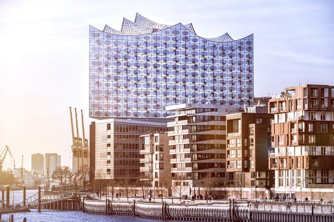  Elbphilharmonie se nahaja v zgodovinskem mestnem pristanišču. | Foto: www.elbphilharmonie.de