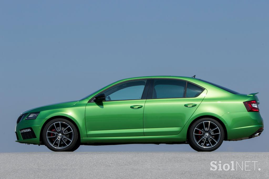 Škoda octavia RS 245 - prva vožnja