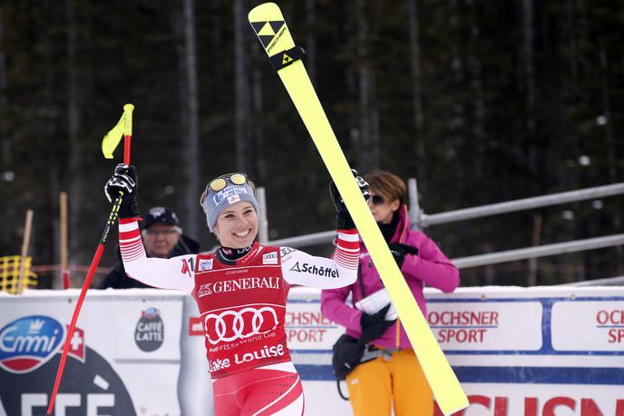 Nicole Schmidhofer | Nicole Schmidhofer se veseli druge smukaške zmage v dveh dneh. | Foto Getty Images