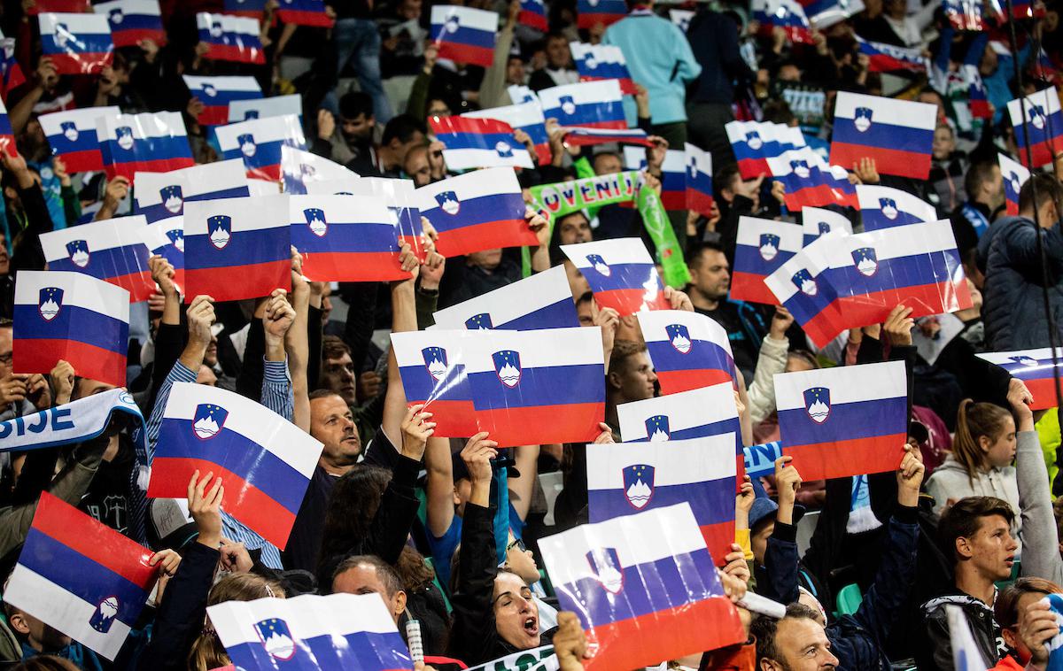 Slovenija Poljska | Slovenska nogometna reprezentanca bo 13. oktobra proti Avstriji igrala v razprodanih Stožicah. | Foto Vid Ponikvar