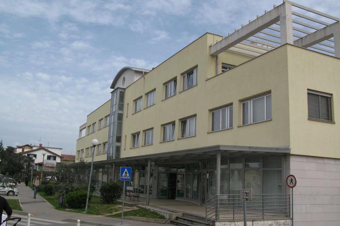 zd izola | Da so takšna ravnanja nedovoljena in v nasprotju s pričakovano integriteto funkcije, je komisija opredelila že leta 2012 v sistemskem načelnem mnenju. | Foto STA