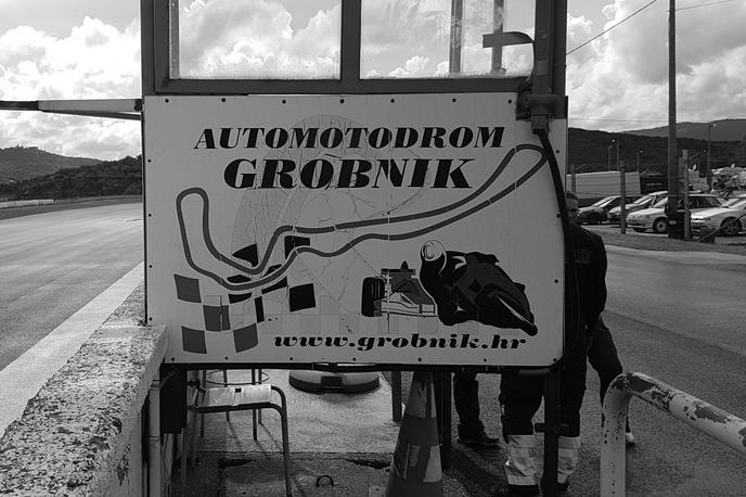 Grobnik | Foto Gregor Pavšič