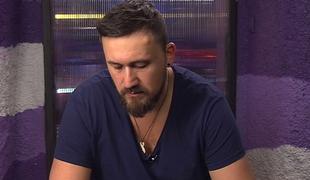 Gregor obupuje in želi domov #video