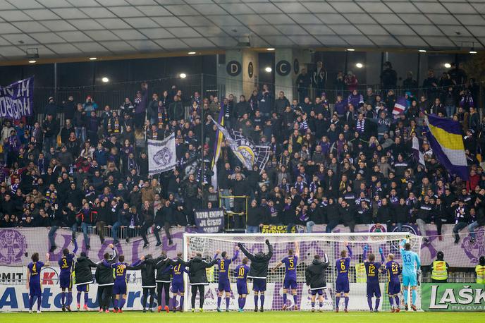 Maribor Olimpija 2017 | Sliši se neverjetno, a Maribor je nazadnje doma premagal Olimpijo 17. novembra 2017. Tako so takrat izbranci Darka Milaniča proslavljali zmago nad varovanci Igorja Bišćana. Od takrat na osmih tekmah v Ljudskem vrtu niso več nikoli premagali Olimpije.  | Foto Urban Urbanc/Sportida