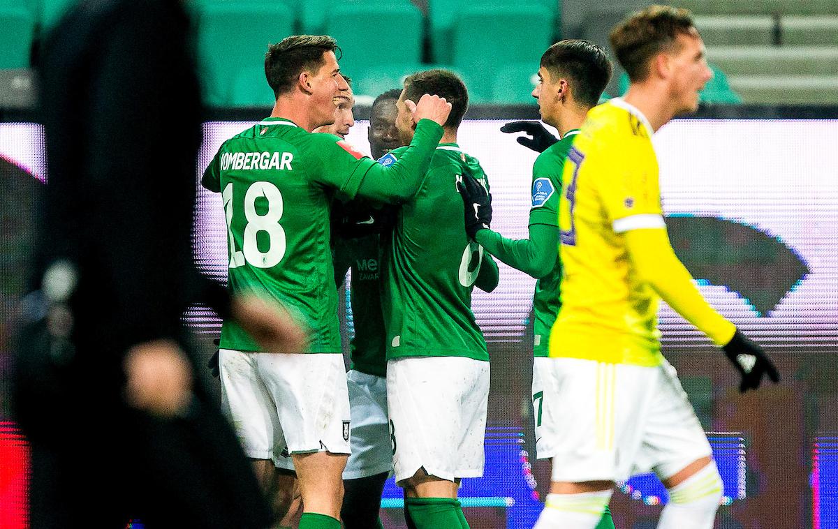 NK Olimpija NK Maribor derbi | Nogometaši Olimpije so se z zmago približali vodilnemu Mariboru na vsega točko razlike. | Foto Vid Ponikvar