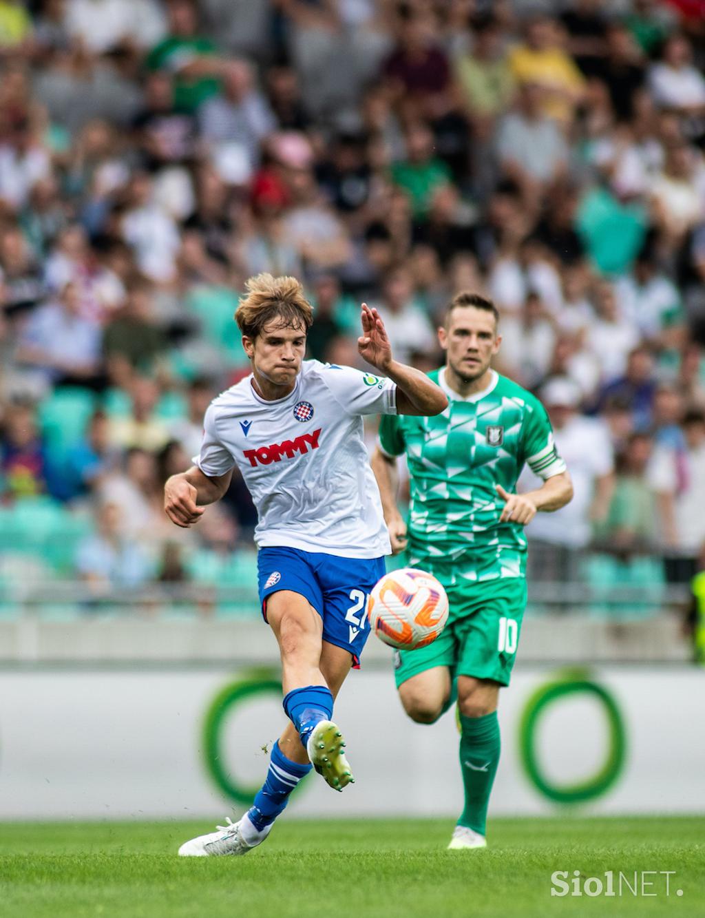 NK Olimpija : Hajduk Split