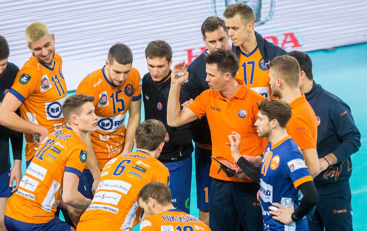 ACH Volley Ljubljana : Fakel Novy Urengoy | "Po zagotovilih igralčevega menedžerja in dokumentih, ki jih imamo trenutno na razpolago, angažma igralca ne bi smel biti sporen," o kubanski okrepitvi pravijo pri klubu ACH Volley. | Foto Žiga Zupan/Sportida