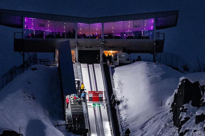 Vikersund | Letalnica v Vikersundu bo v nedeljo prizorišče zgodovinske tekme za smučarske skakalke. | Foto Sportida