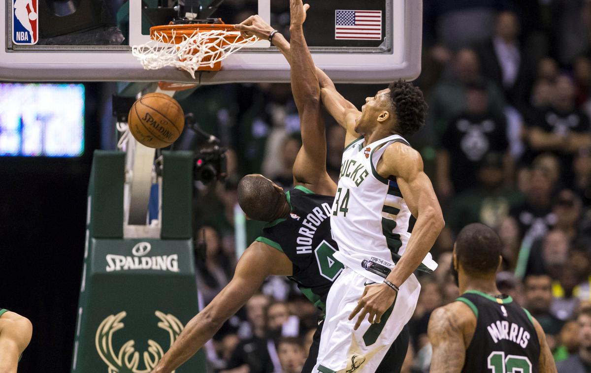 Giannis Antetokounmpo | Foto Reuters