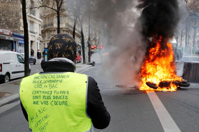 rumeni jopiči | Foto Reuters