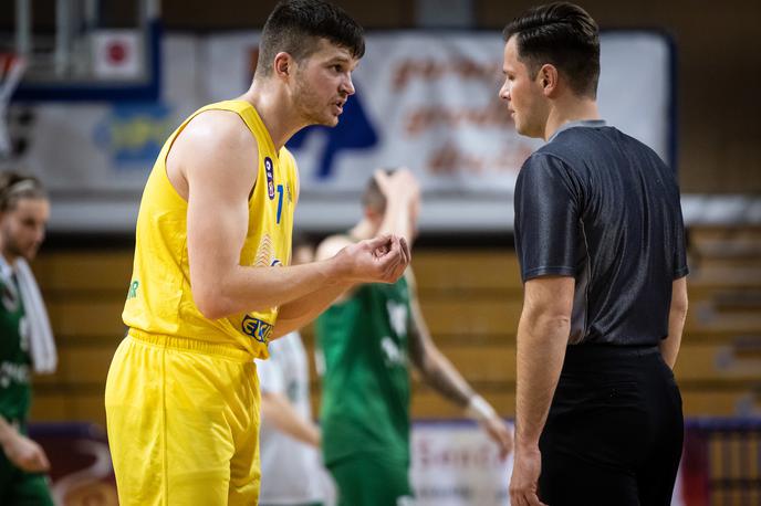 DP košarka Šenčur Krka Dino Murić | Šenčur je izgubil na gostovanju v Podčetrtku. | Foto Vid Ponikvar/Sportida