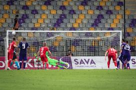 NK Maribor : Coleraine