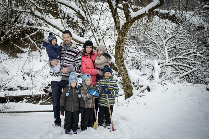 "Ali smo posebnost? Ne, morda šele, ko nas vidim na fotografiji." | Foto: Ana Kovač