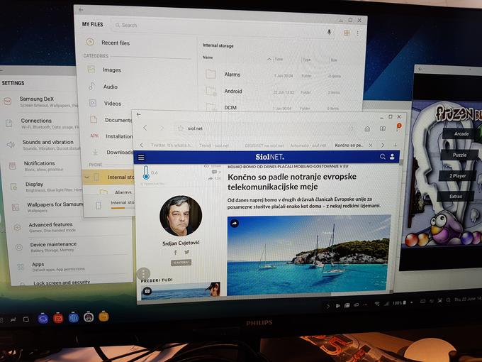 Z operacijskim sistemom Android nismo vajeni dela z več odprtimi oknoi hkrati (tudi zaradi razmeroma majhne velikosti zaslona mobilnih telefonov), a v okolju DeX te omejitve ni več. | Foto: Srdjan Cvjetović