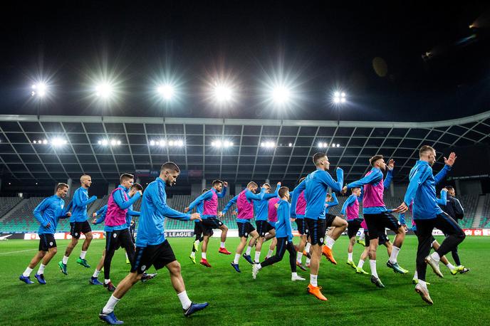 Slovenska nogometna reprezentanca trening Stožice | Slovenska nogometna reprezentanca bo z marcem začela kvalifikacije za evropsko prvenstvo. | Foto Vid Ponikvar