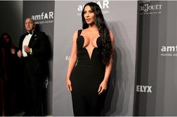 Prihodnje leto od Kim Kardashian ne pričakujte več razgaljenih oprav #video