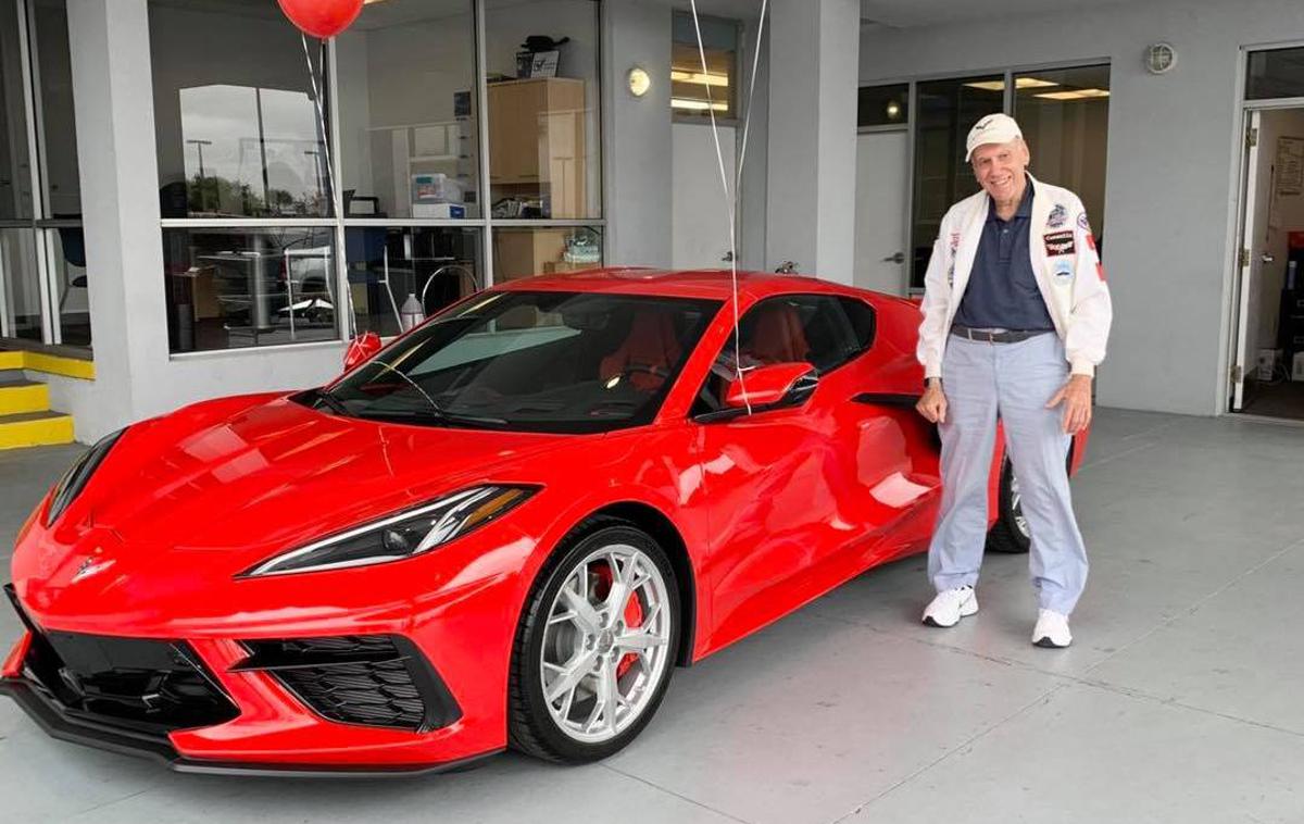 Corvette C8 | Chuck Cook ob svojem novem avtomobilu. | Foto Cecil Clark Chevrolet