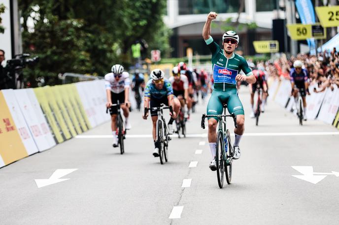 TDF Kriterij Singapur, Jasper Philipsen | Jasper Philipsen je zmagovalec ekshibicijskega kriterija v Singapurju. | Foto A.S.O./Danial Hakim