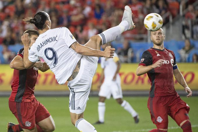 Los Angeles Galaxy je na gostovanju v Kanadi izgubil s 3:5, za potezo srečanja pa je poskrbel kdo drug kot izkušeni Šved. | Foto: Reuters