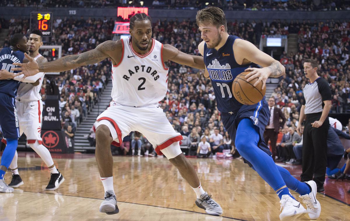 Luka Dončić vs Toronto Raptors | Luka Dončić je bil z 22 točkami najboljši strelec tekme. | Foto Reuters