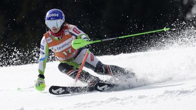 Slokarjeva na drugi slalom sezone brez serviserja