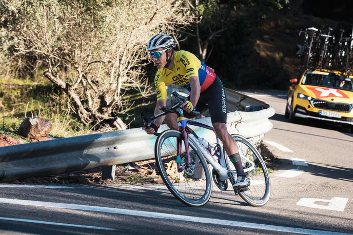 Orluis Aular | Orluis Aular je kljub padcu v ciljnem šprintu osvojil Cro Race. | Foto Guliverimage