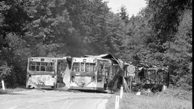 Slovenija je vojno dobila tudi na cesti: z avtobusi in tovornjaki pred tanke