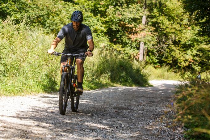 Pospremili smo ga do bike parka na Pohorju, kjer nam je pokazal nekaj skokov. | Foto: 