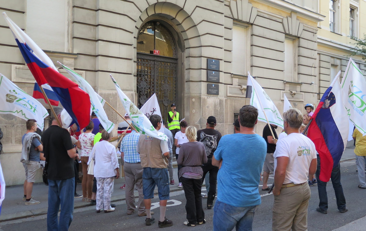 shod pred sodiščem Andrej Šiško | Shode naj bi nadaljevali vsak petek. | Foto STA