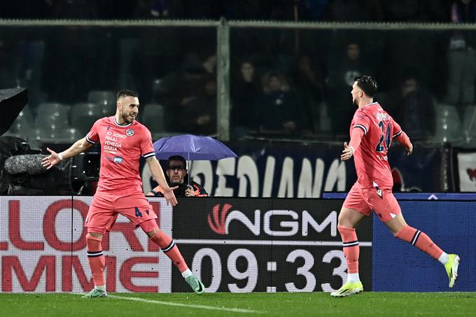 Sandi Lovrić je na gostovanju pri Fiorentini zadel in podal, a se na koncu ni mogel veseliti zmage. S soigralci so remizirali že 12. to sezono. | Foto: Guliverimage