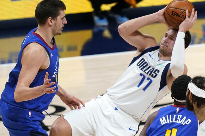 Luka Dončić | Luka Dončić in Nikola Jokić sta uprizorila košarkarsko poslastico. | Foto Guliverimage