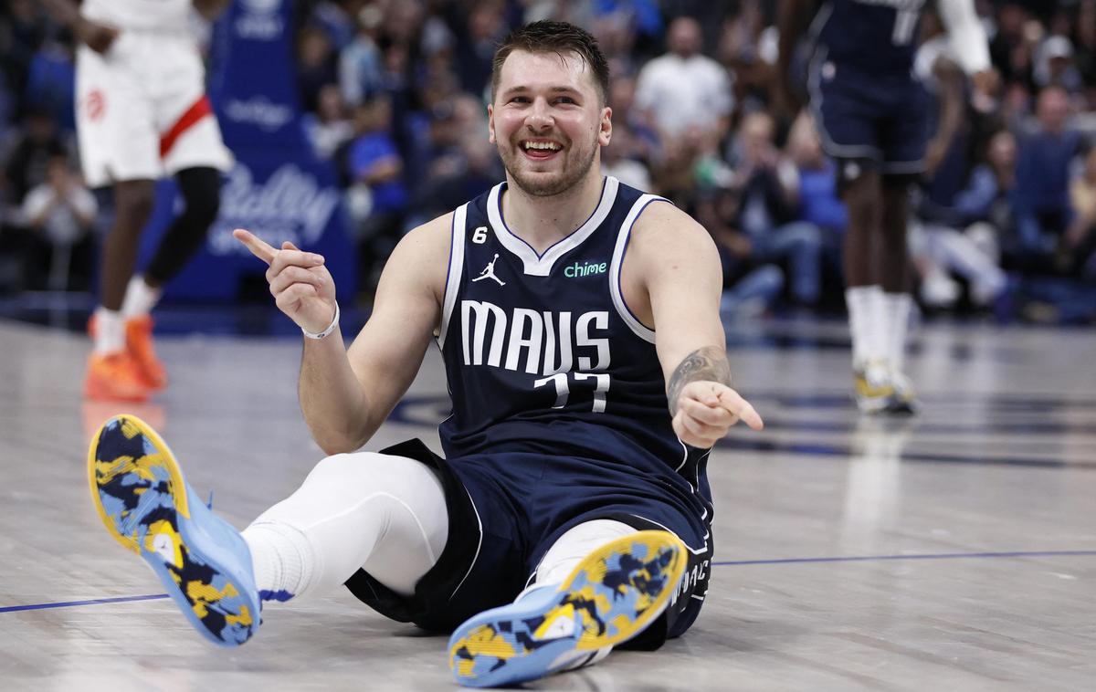 Luka Dončić Dallas Mavericks | Luka Dončić je ob zmagi svoje ekipe tokrat dosegel 35 točk. | Foto Reuters