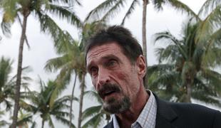 Tudi John McAfee v boj za predsedniški stolček