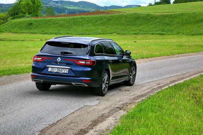 Pri Renaultu menijo, da bo povprečen znesek, ki ga bodo slovenski kupci plačali za novi talisman, okoli 27 tisoč evrov. | Foto: 