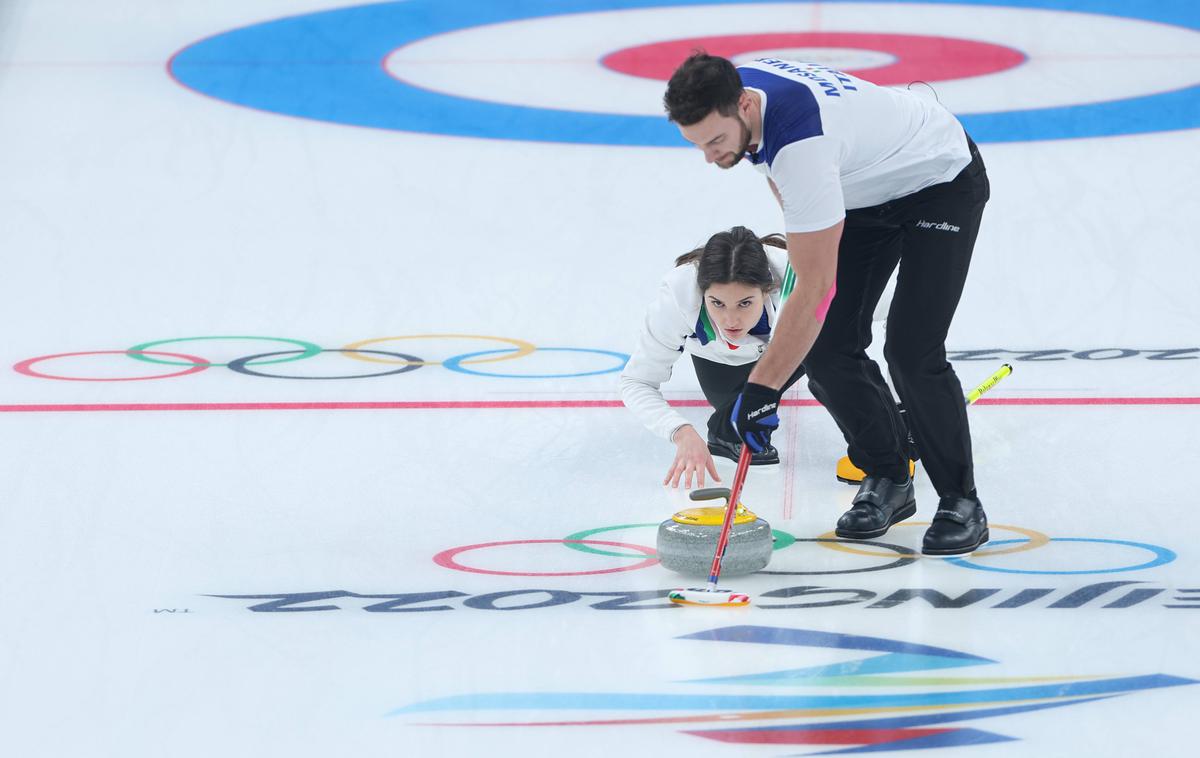 Stefania Constantini in Amos Mosaner | Stefania Constantini in Amos Mosaner sta poskrbela za premierno italijansko olimpijsko odličje. In to kar zlato. | Foto Guliverimage