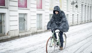 Danes še visoke temperature, nato prihaja sneg